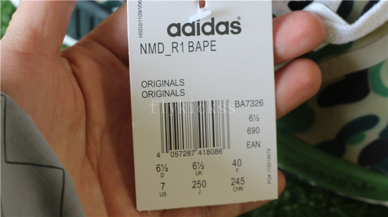 Top BAPE x Adidas NMD BAPE camo R1